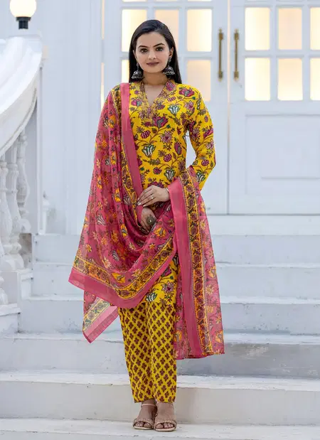 Yellow Colour Rayon Print With Thread Work Kurti With Pant Dupatta Aaradhna 2028 Wholesale Market Surat